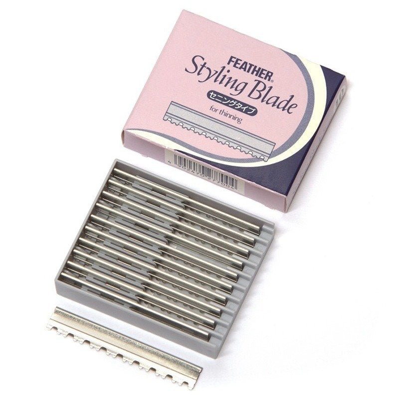 Feather Styling Mesjes Pakje 1x10 Paars Grof - Koosvanderbeek.nl - Feather - Kappersmes