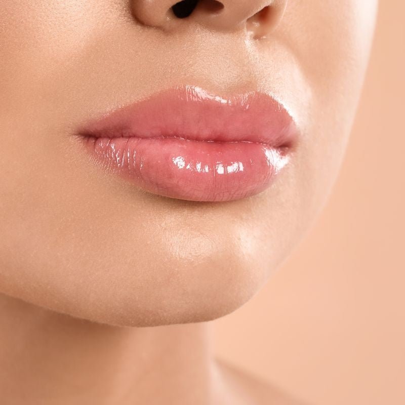 GR Plumped Lips Lip Plumping Gloss - Koosvanderbeek.nl - Golden Rose - Lipgloss & lip balm