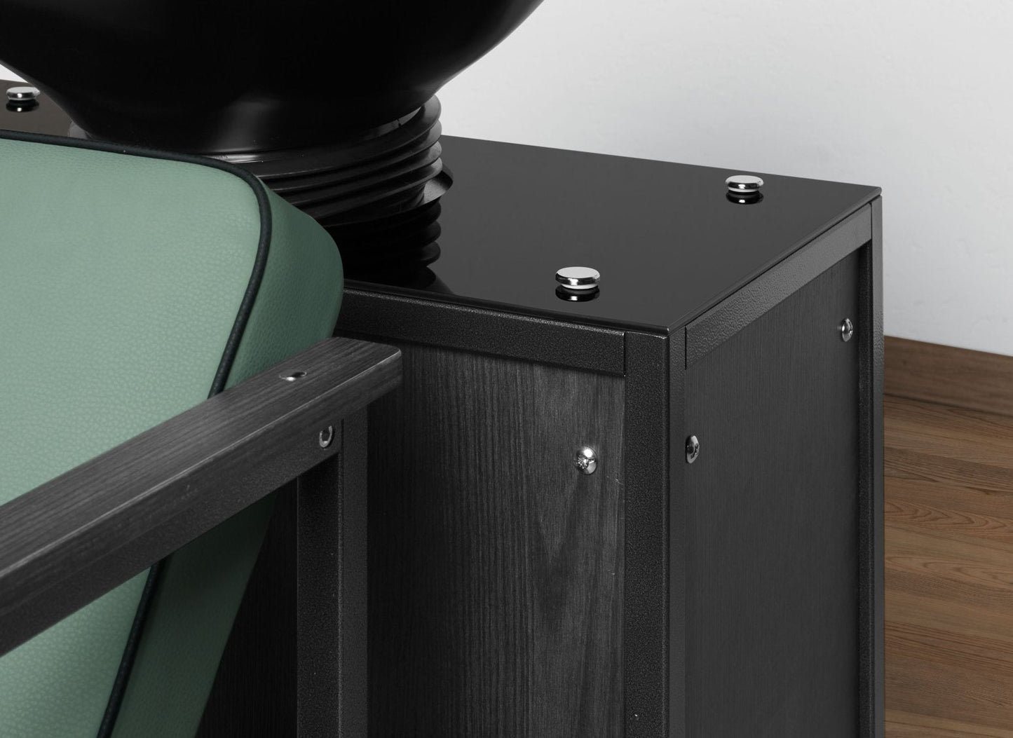 SA Wasunit Soho - Koosvanderbeek.nl - Salon Ambience - Kappersstoel